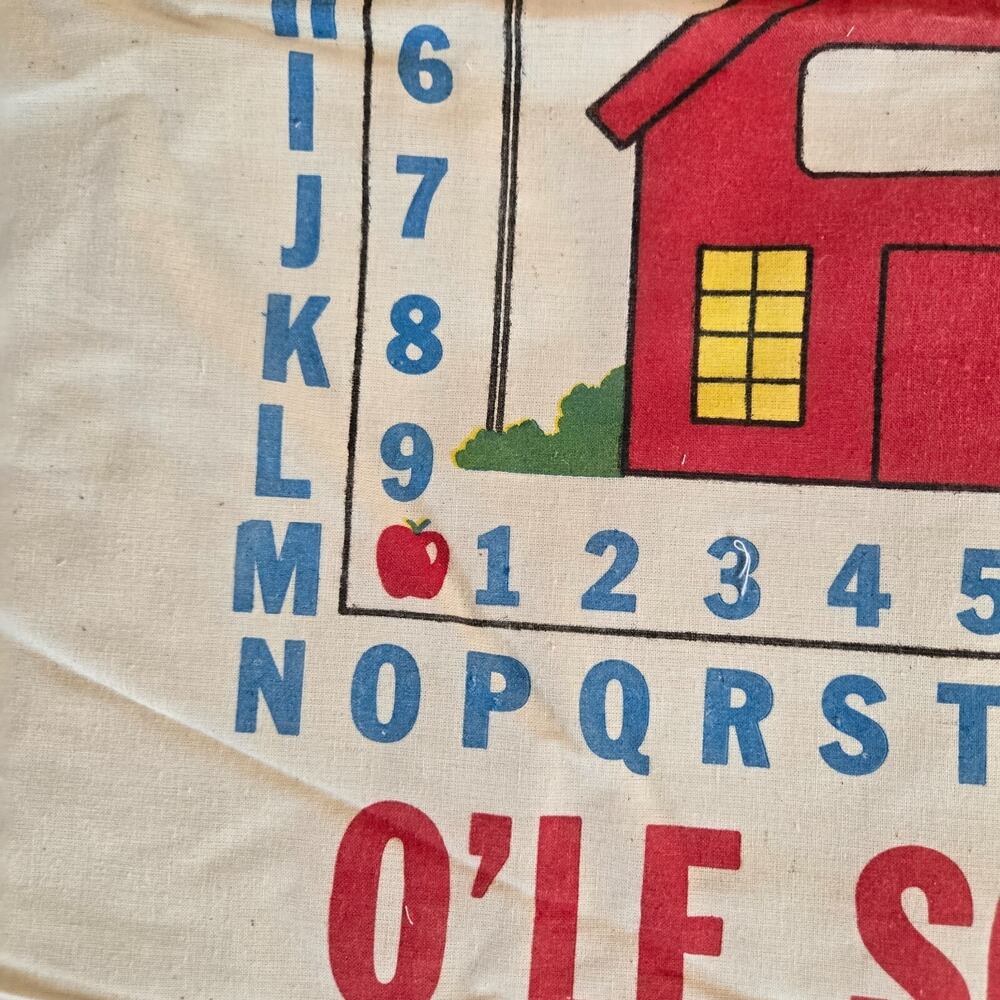 Flour Sack Children Jumper Pattern Kit and 3 Flour Sacks O'le School Flour New - Picture 4 of 12